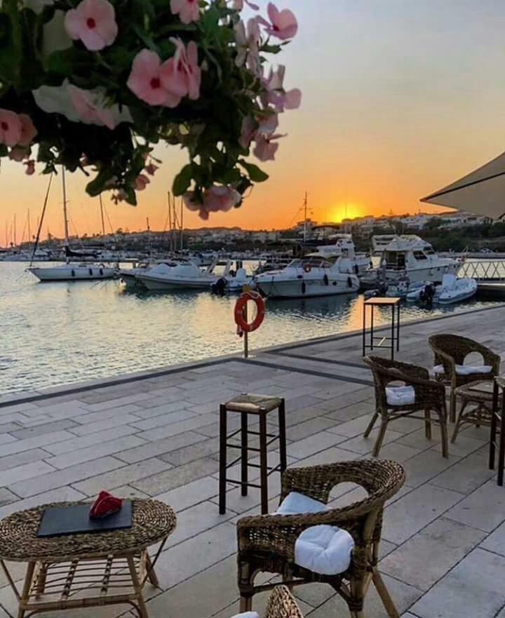 Molo Di Levante - Rent Apartment Marina di Ragusa Εξωτερικό φωτογραφία